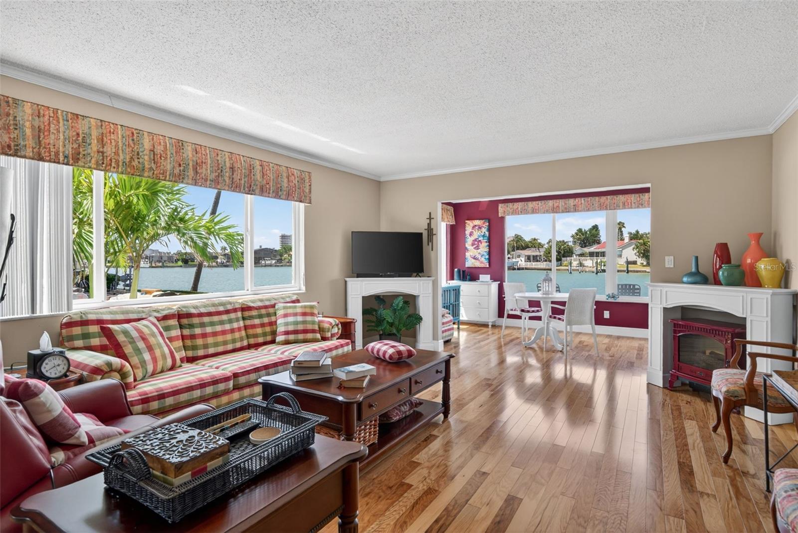 TOWN SHORES OF GULFPORT - Residential
