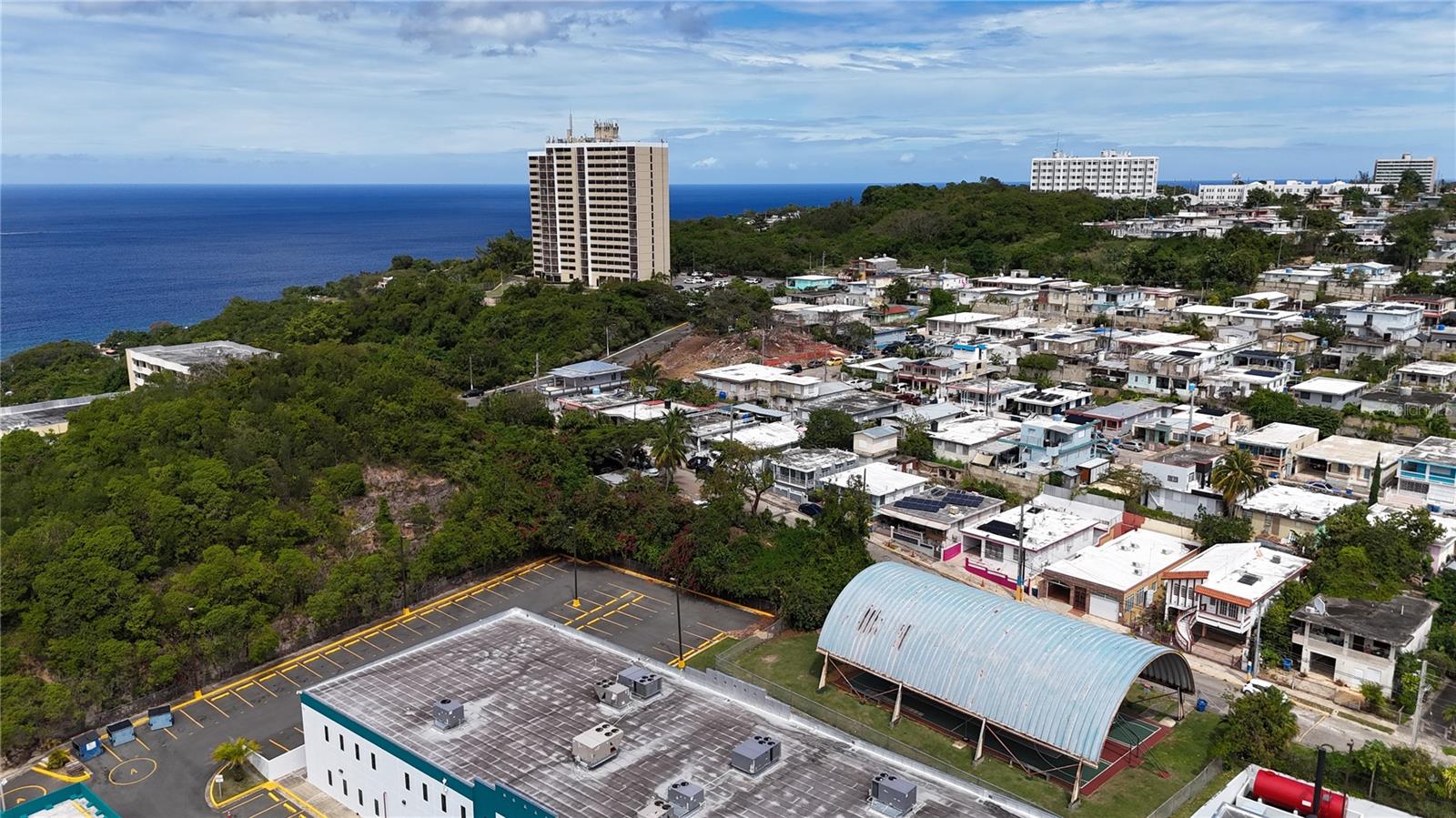 CAIMITAL BAJO - Residential