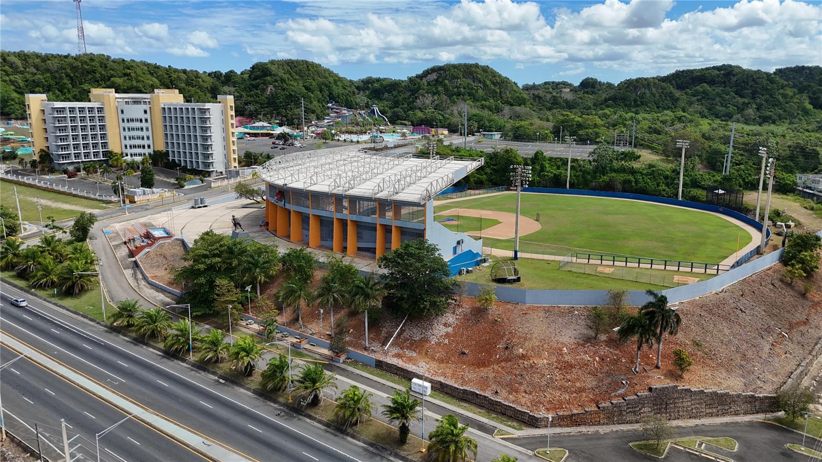 CAIMITAL BAJO - Residential