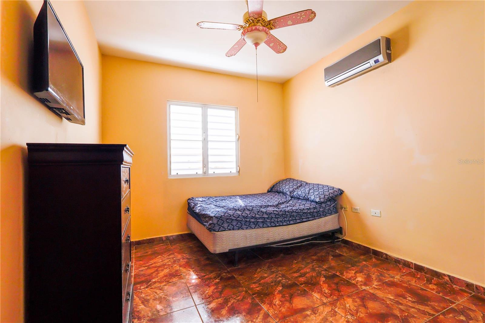 CAIMITAL BAJO - Residential