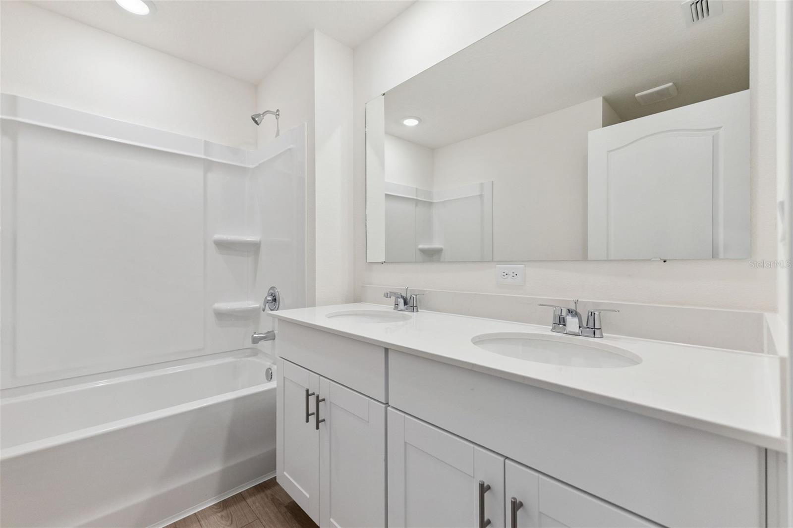 FOUNTAIN VIEW - Residential