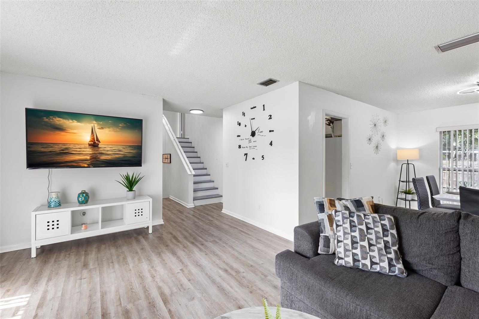 7801 GREENSHIRE DRIVE