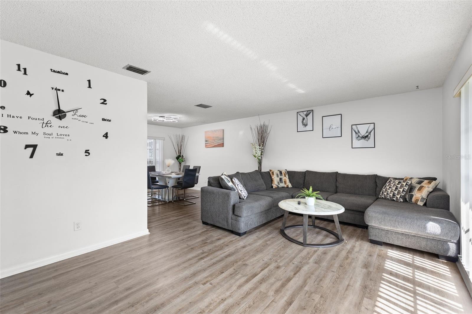 TOWNN COUNTRY PARK SC 9 UN 13A - Residential