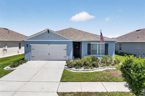 Photo of 2658 Grandbury Grove Road, Lakeland, FL 33811 (MLS # L4961112)