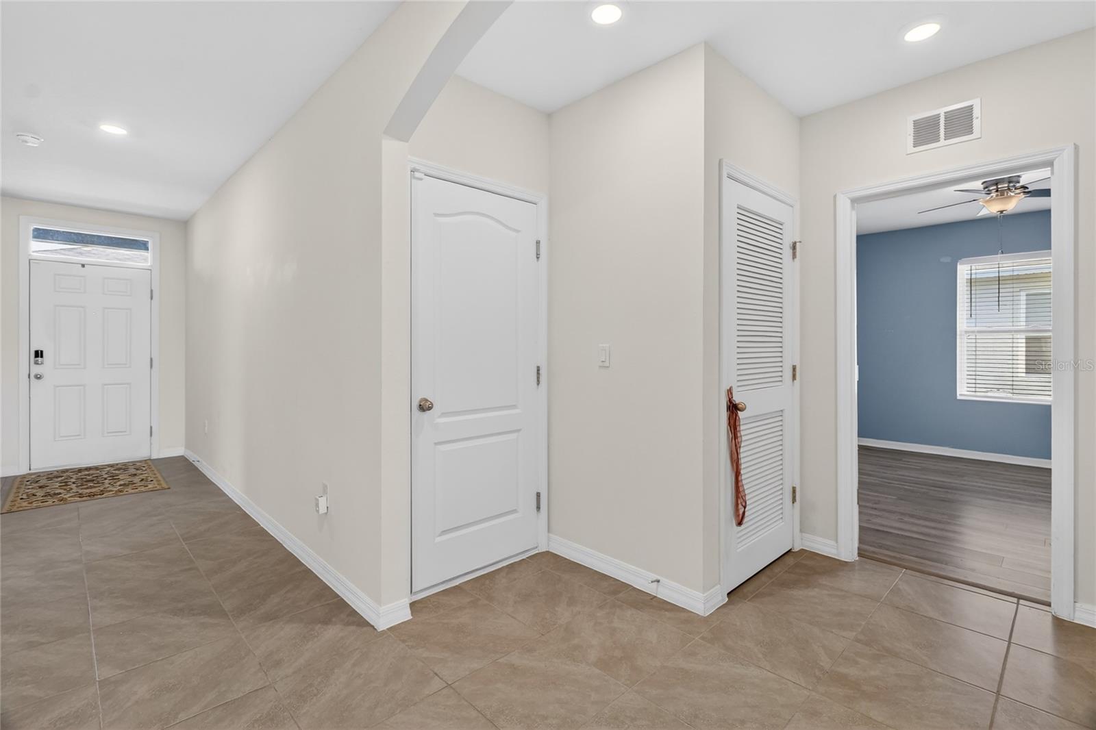 LAKES/LAUREL HLNDS PH 2B - Residential