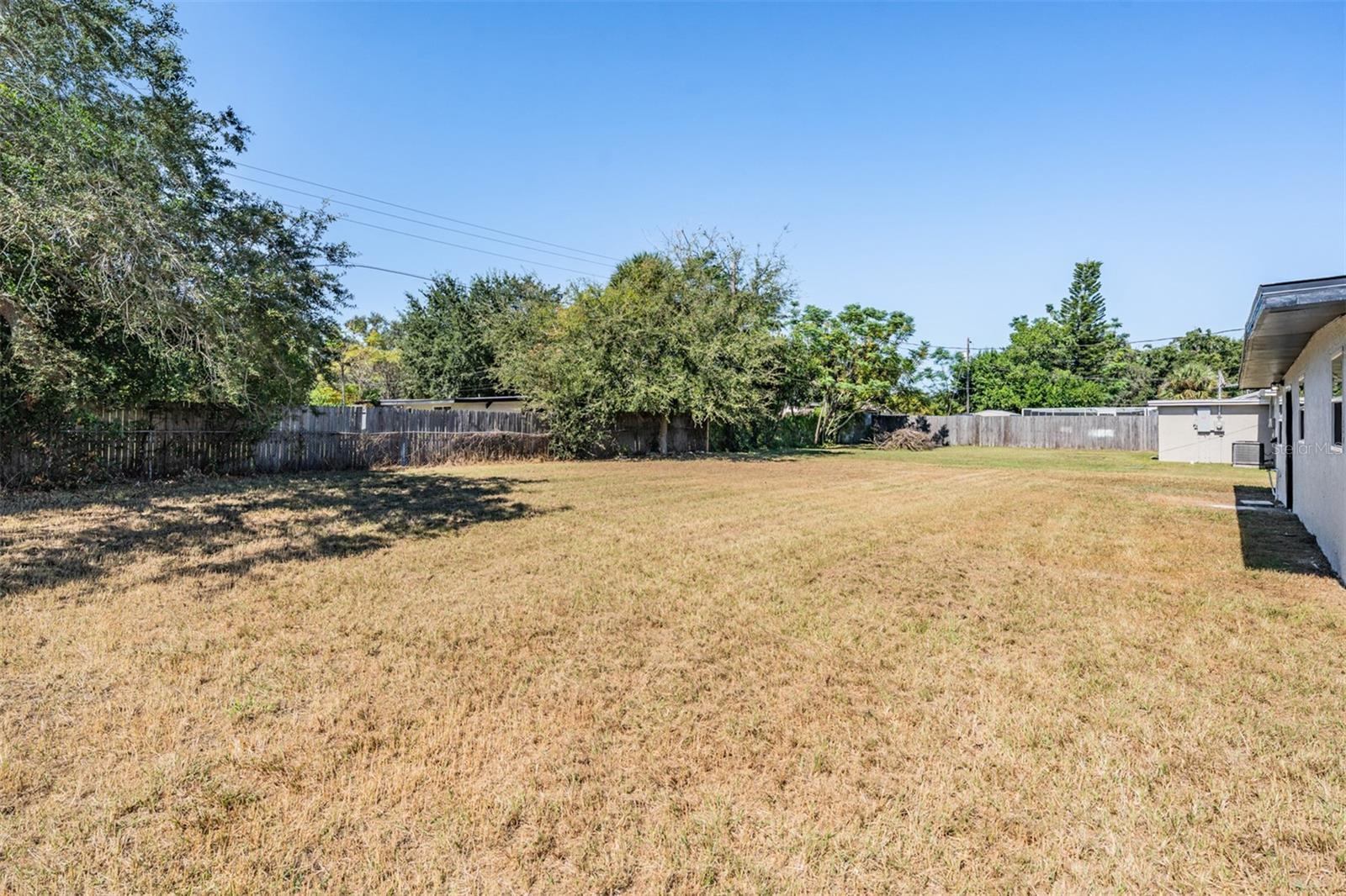 SIESTA TERRACE - Residential