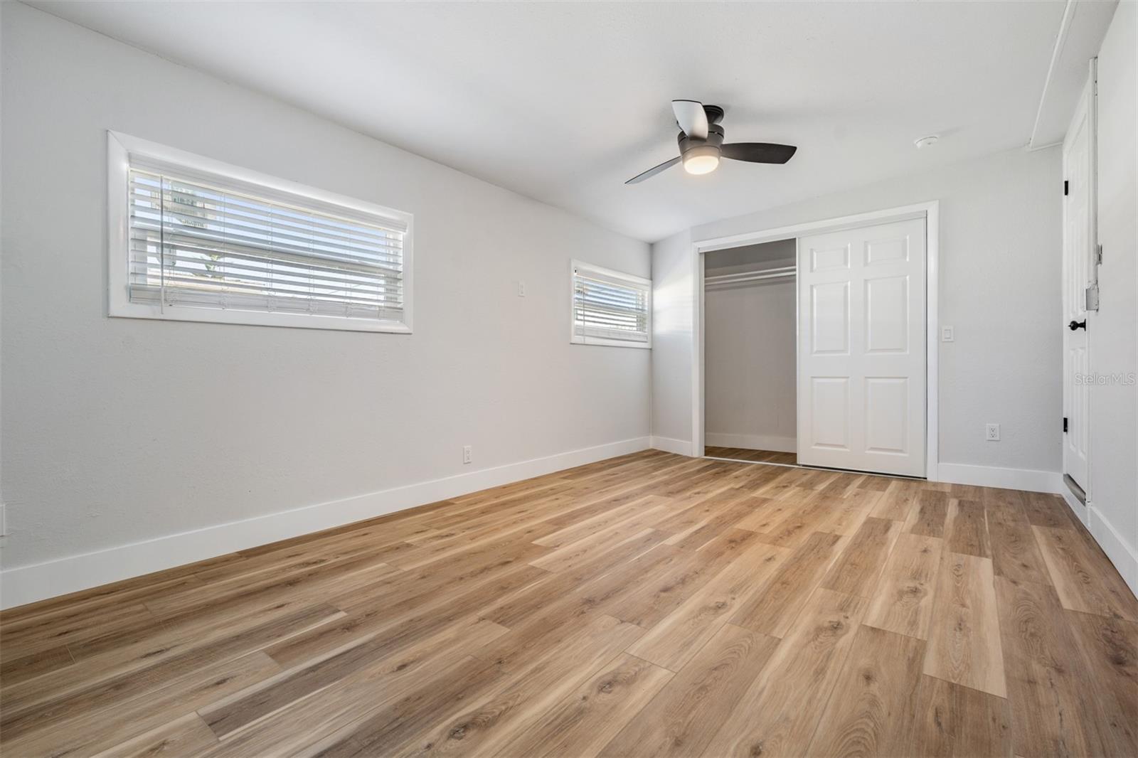 SIESTA TERRACE - Residential