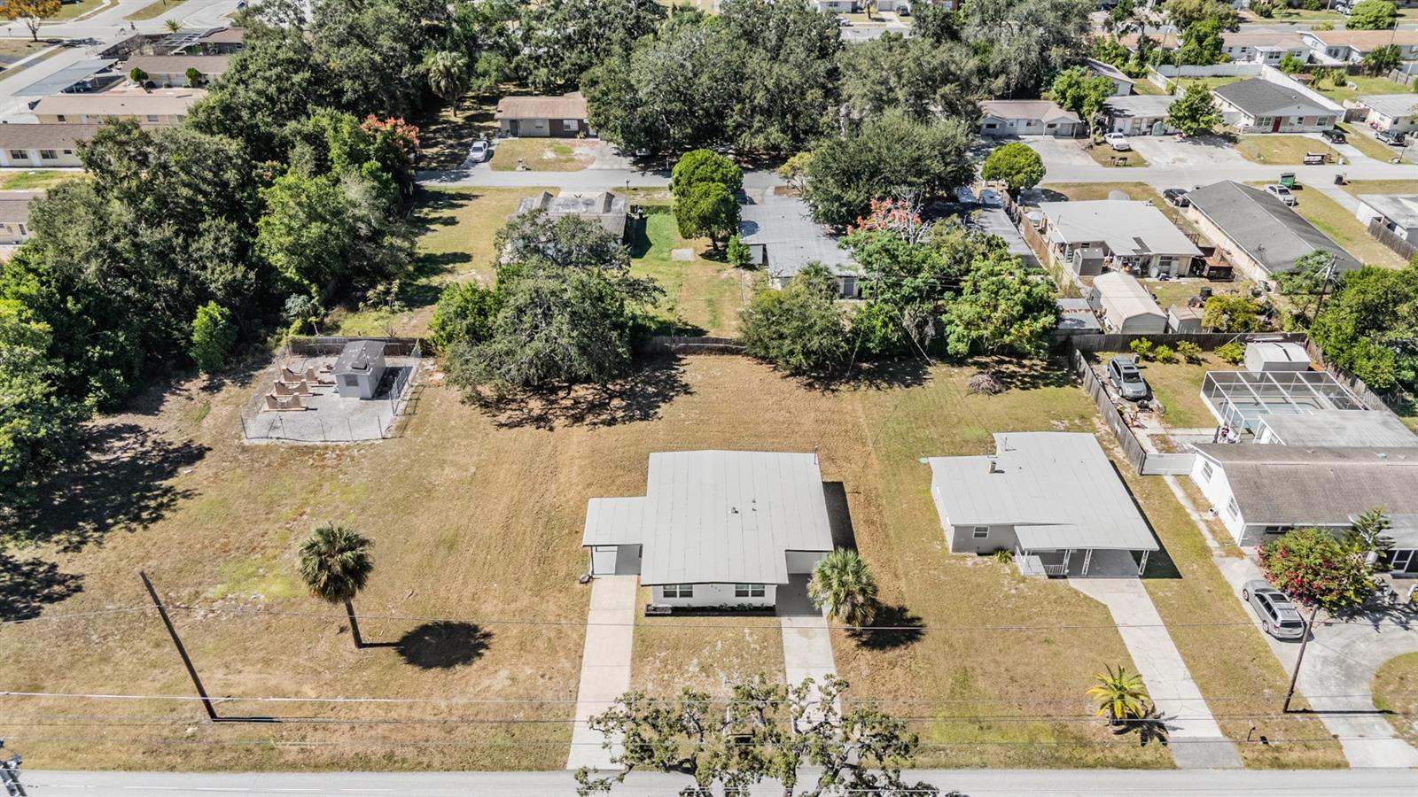 SIESTA TERRACE - Residential