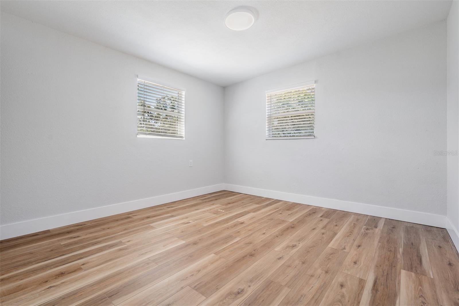 SIESTA TERRACE - Residential