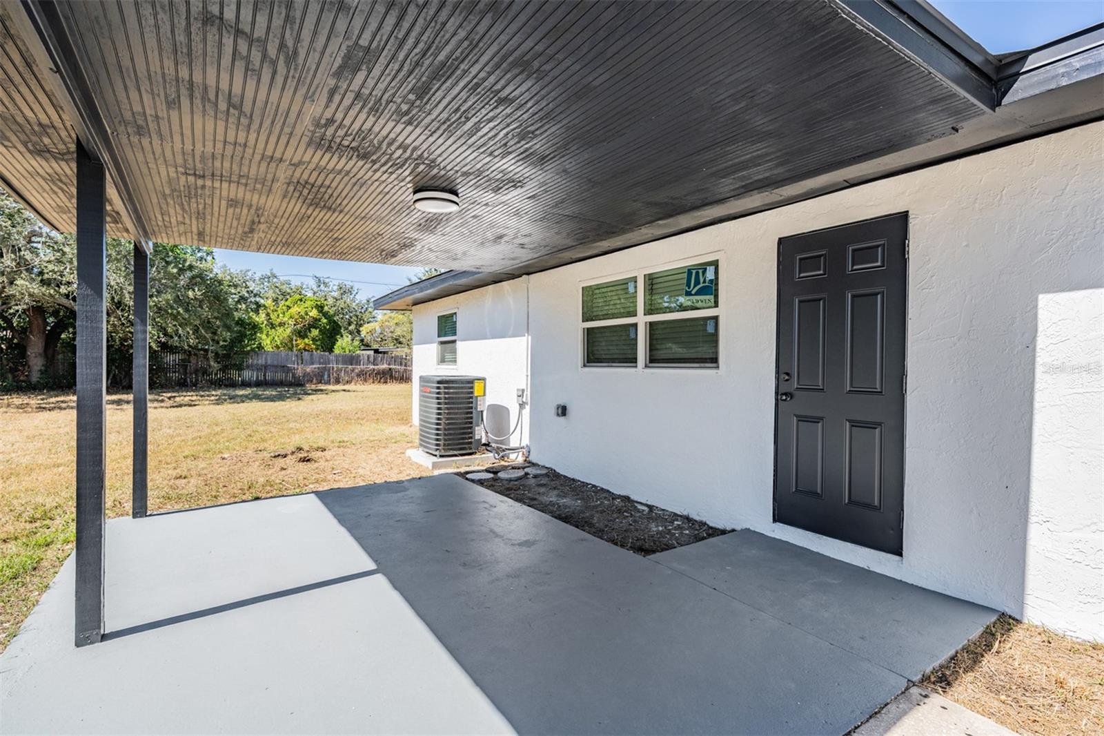 SIESTA TERRACE - Residential