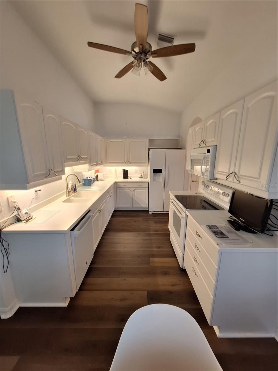 AUBURN HAMMOCKS - Residential Lease