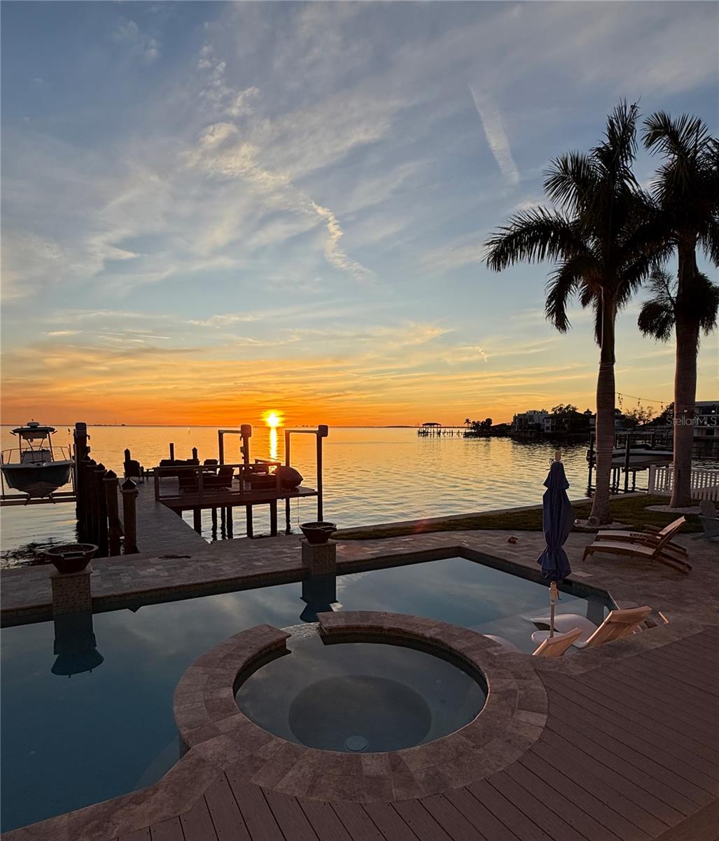 BAYSHORE ESTATES 3 - Residential