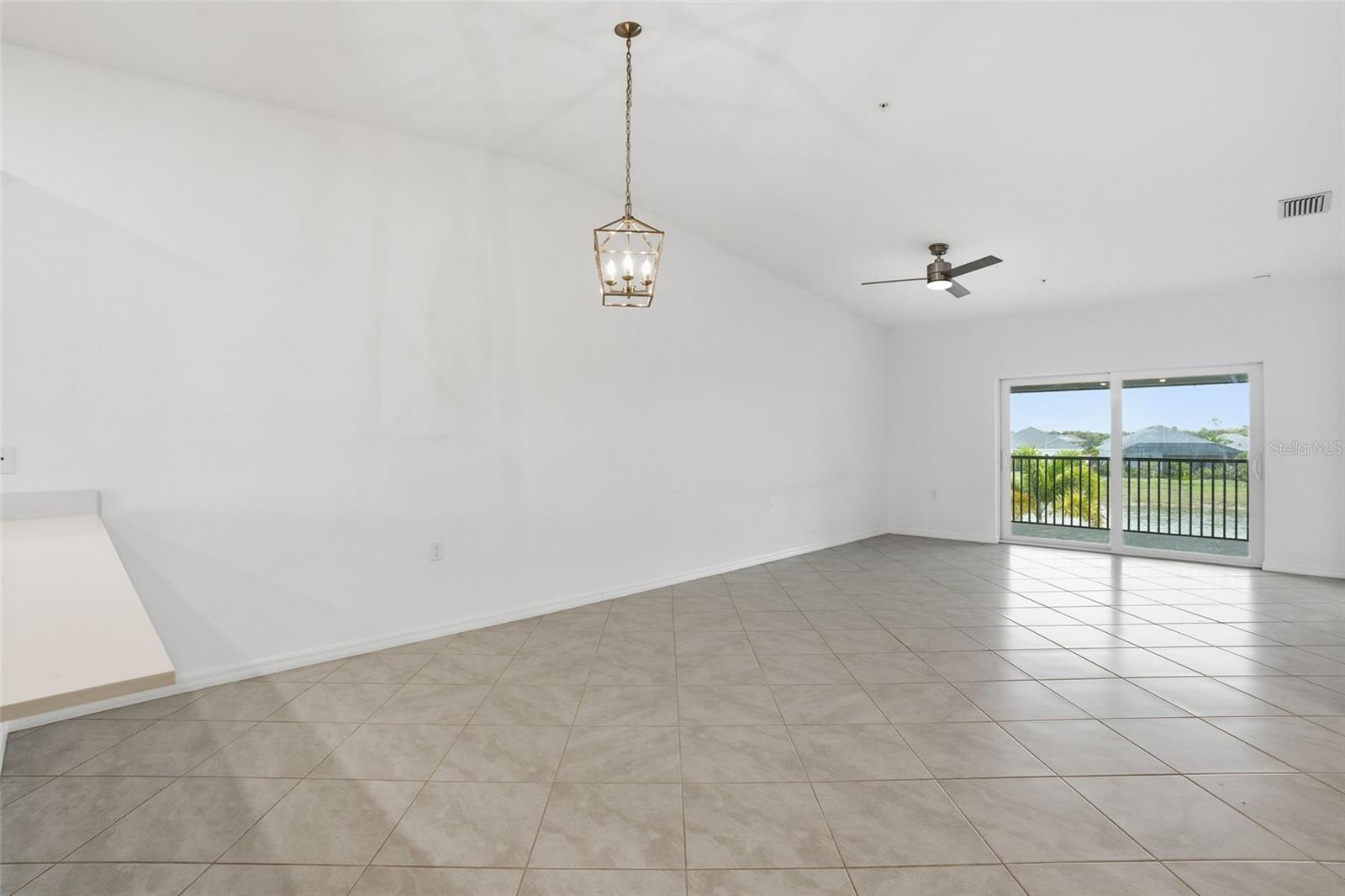 VERANDA II AT HERITAGE LANDING PHASE 2 BLDG 6 UNIT - Residential