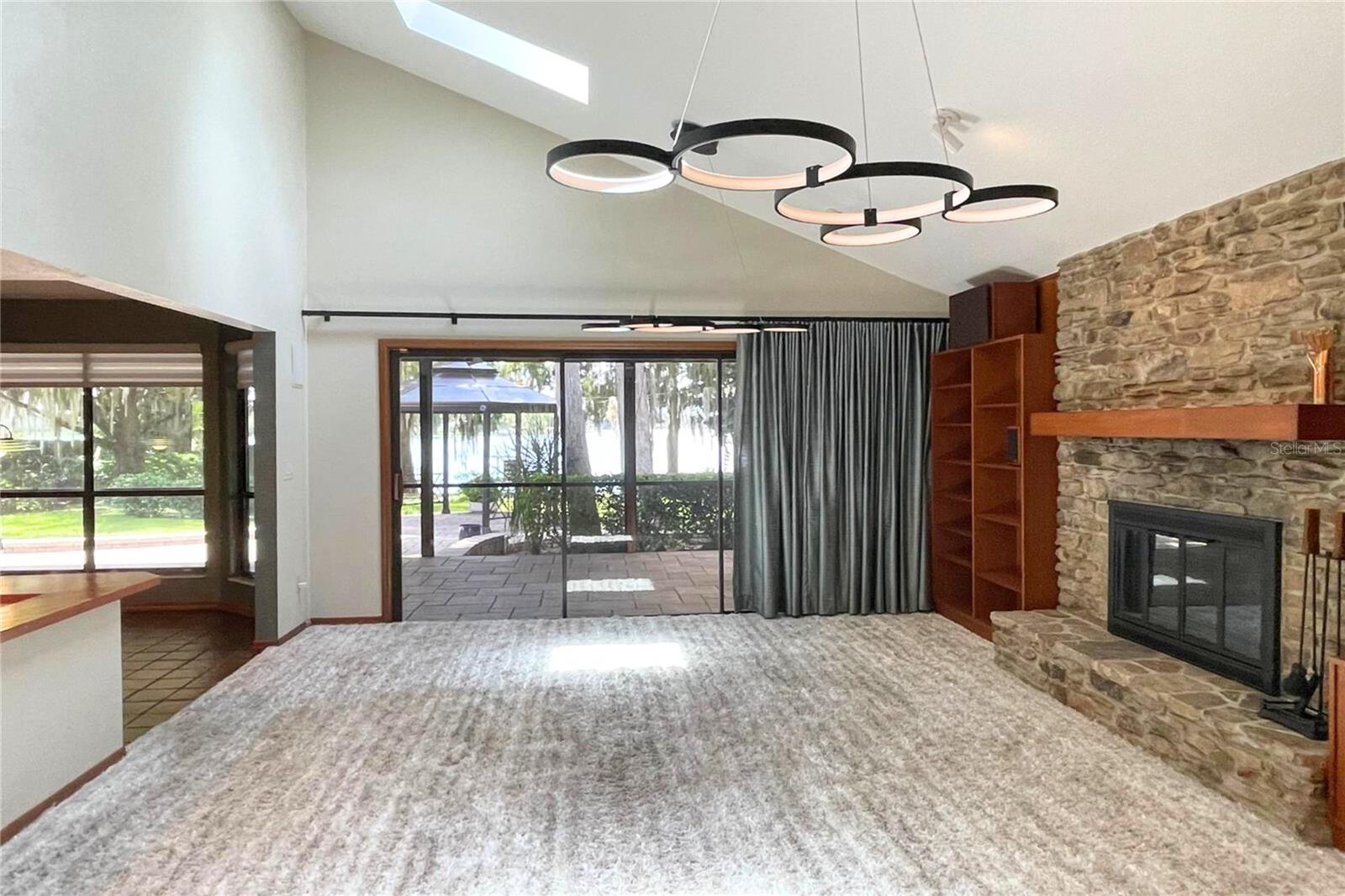 MAITLAND SHORES - Residential Lease