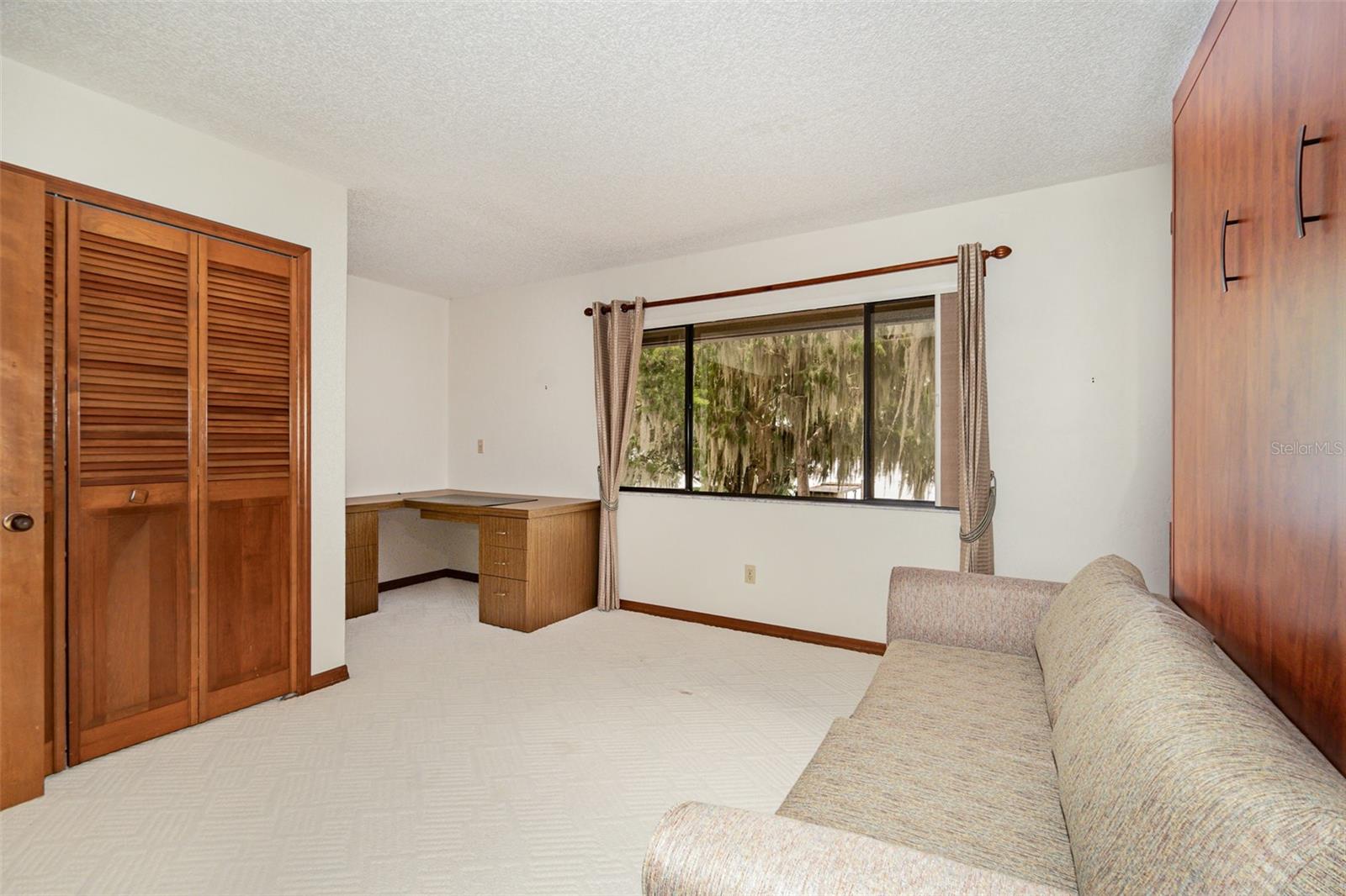 MAITLAND SHORES - Residential Lease