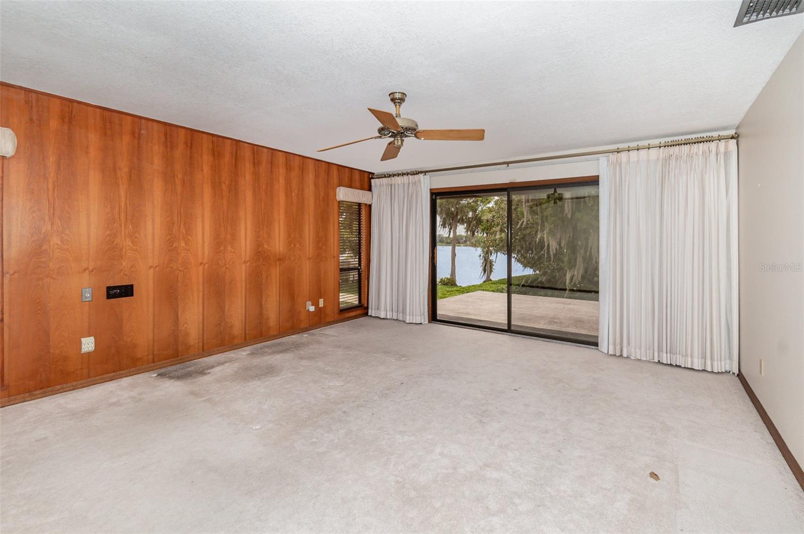 MAITLAND SHORES - Residential Lease