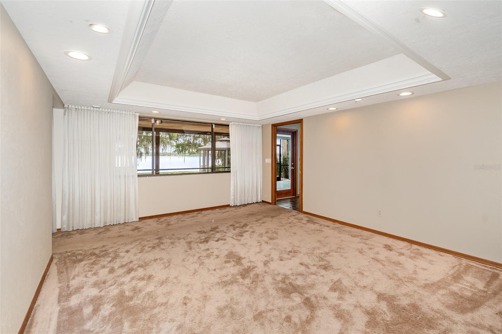 MAITLAND SHORES - Residential Lease