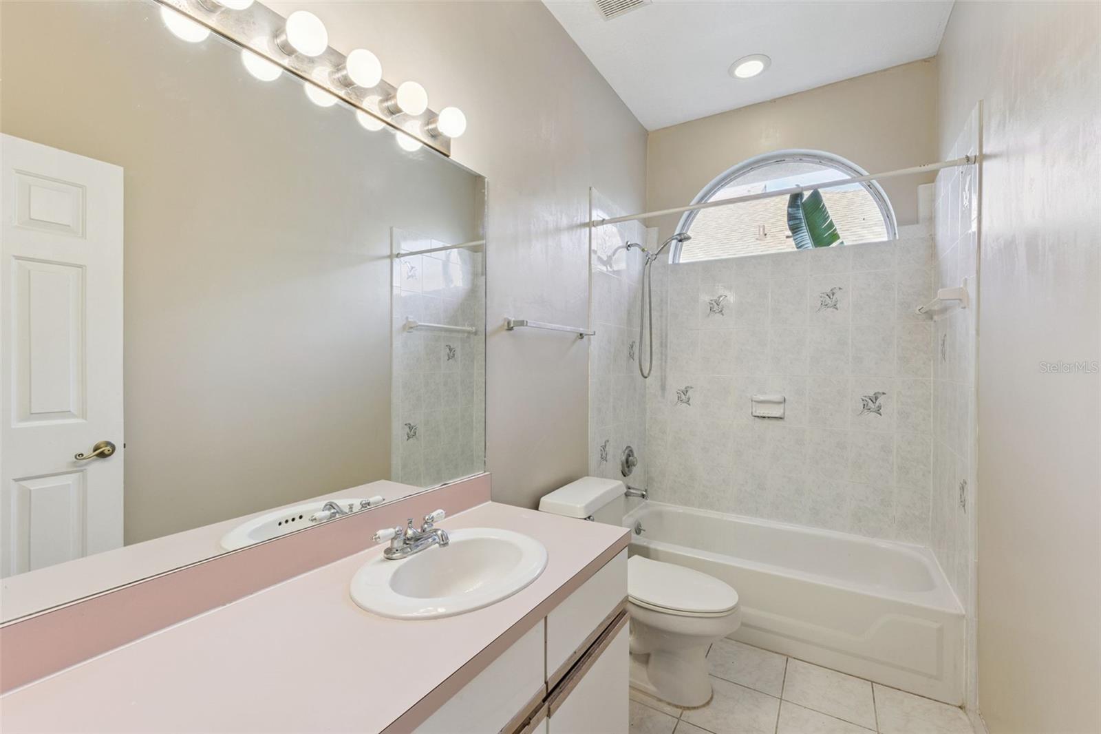 STRATTON HILL - Residential