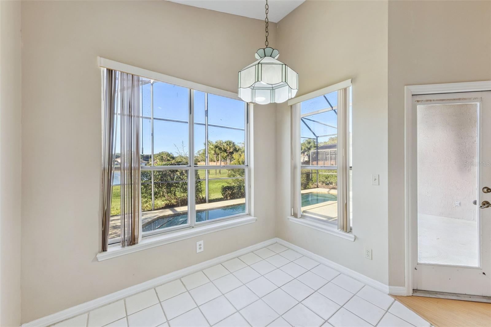 STRATTON HILL - Residential