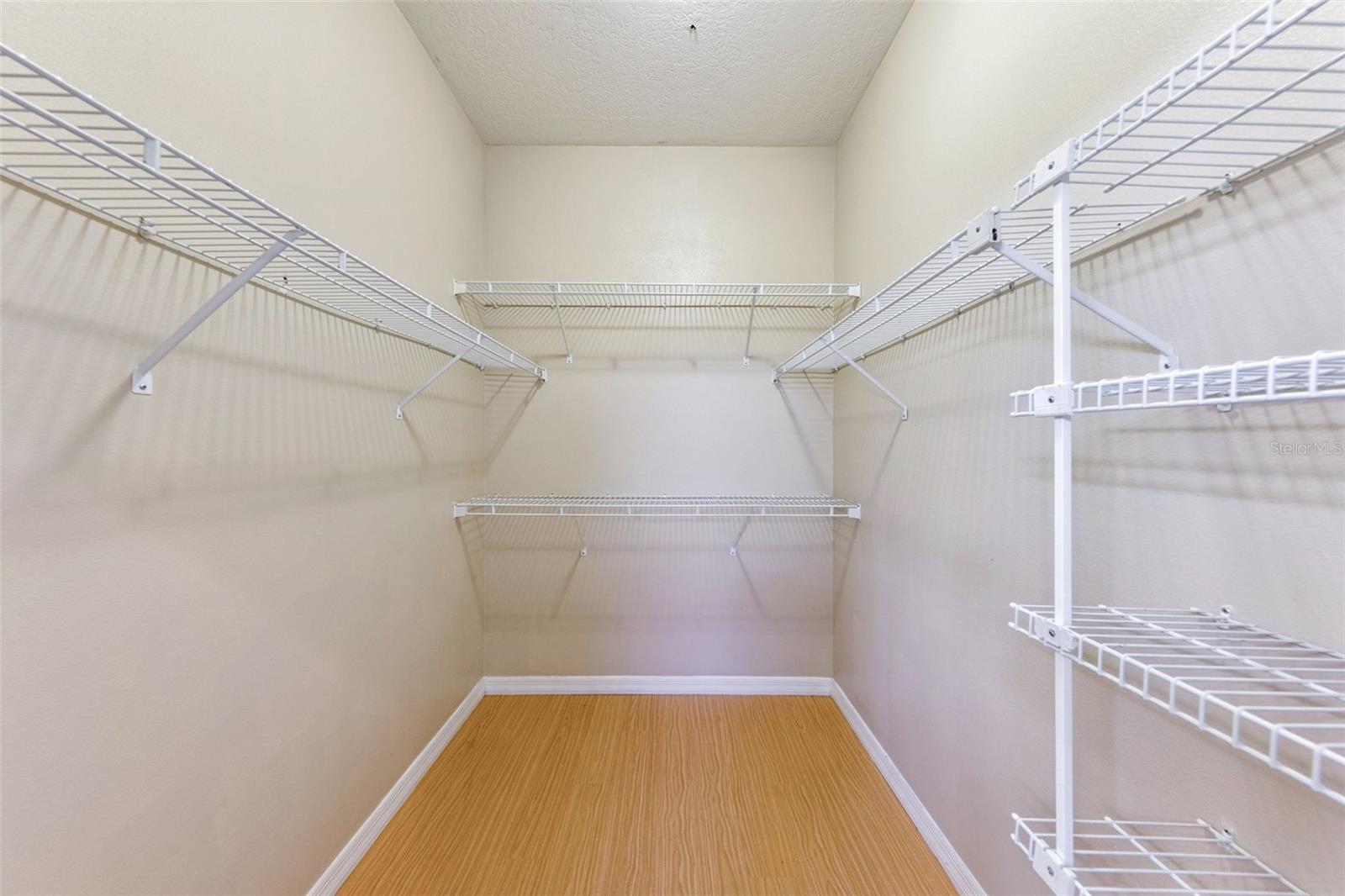 STRATTON HILL - Residential