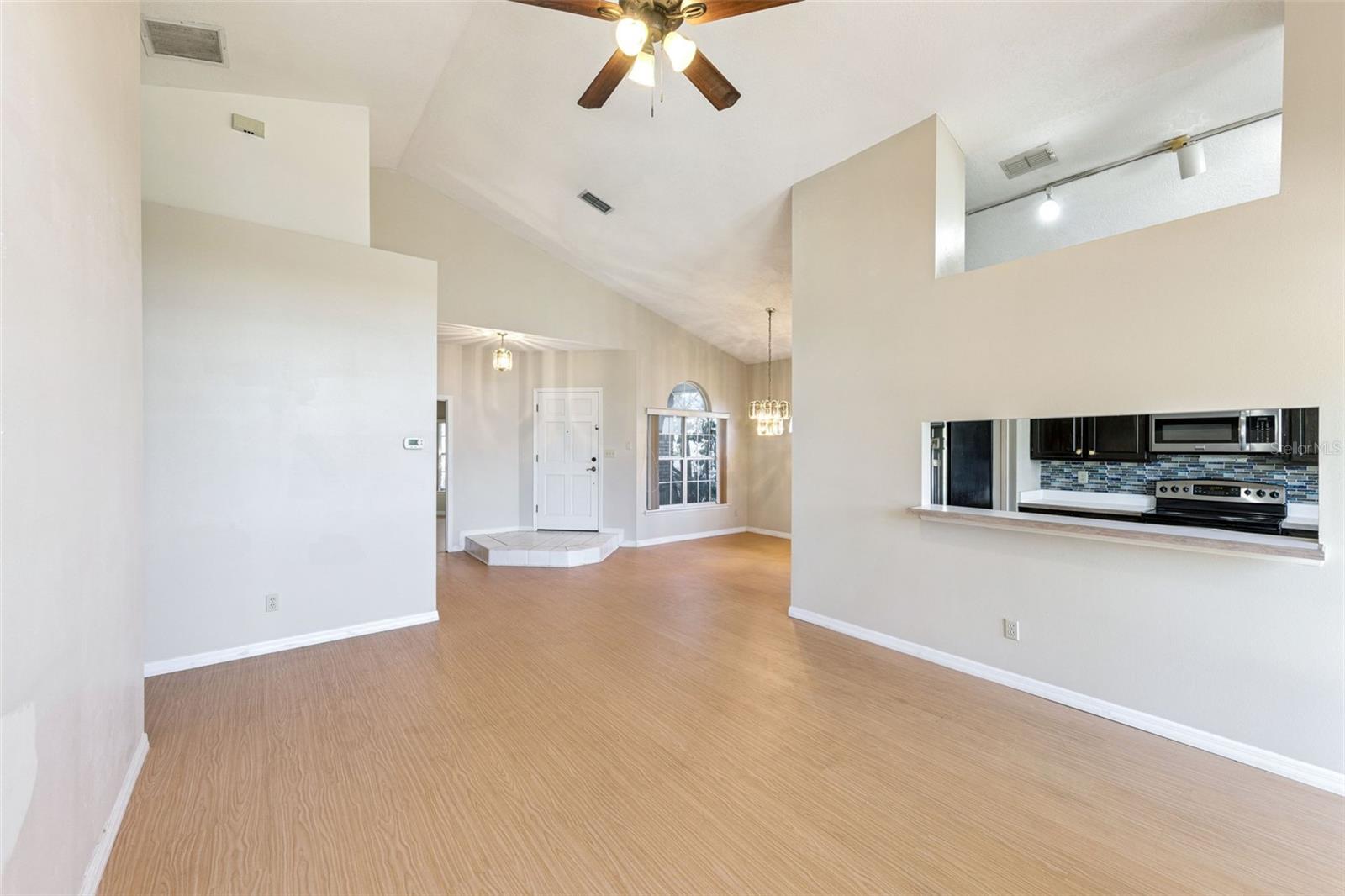 STRATTON HILL - Residential