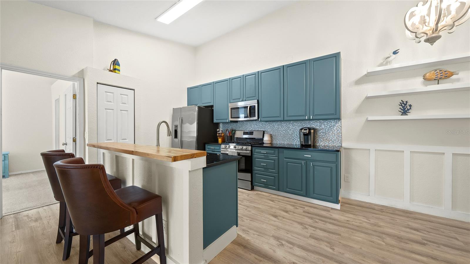 GRAND RESERVE CONDO - Residential