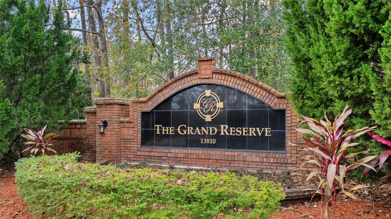 GRAND RESERVE CONDO - Residential