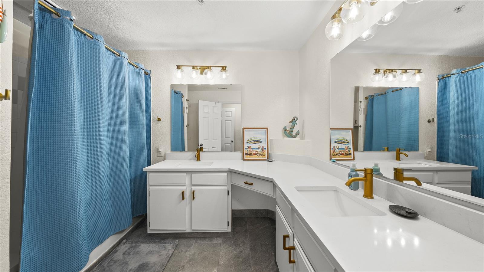 GRAND RESERVE CONDO - Residential