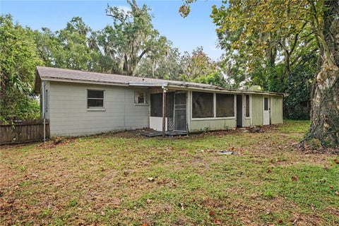 Tiny photo for 508 South Dixie Avenue, Fruitland Park, FL 34731 (MLS # O6453786)