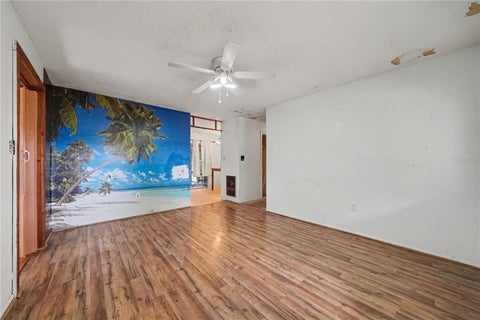 Tiny photo for 508 South Dixie Avenue, Fruitland Park, FL 34731 (MLS # O6453786)