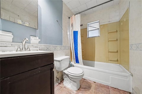 Tiny photo for 508 South Dixie Avenue, Fruitland Park, FL 34731 (MLS # O6453786)
