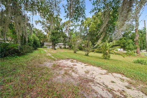Tiny photo for 508 South Dixie Avenue, Fruitland Park, FL 34731 (MLS # O6453786)
