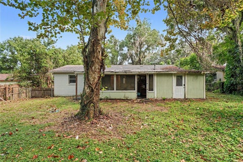 Tiny photo for 508 South Dixie Avenue, Fruitland Park, FL 34731 (MLS # O6453786)