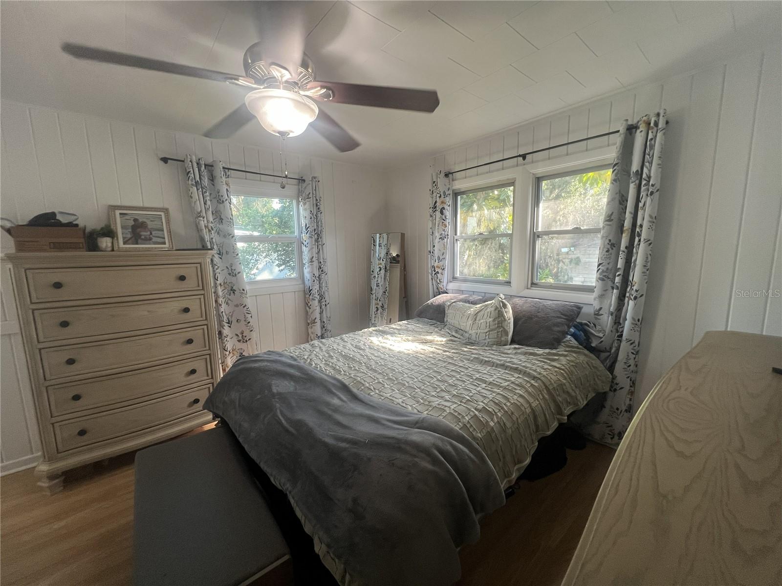 SHORE ACRES - Residential