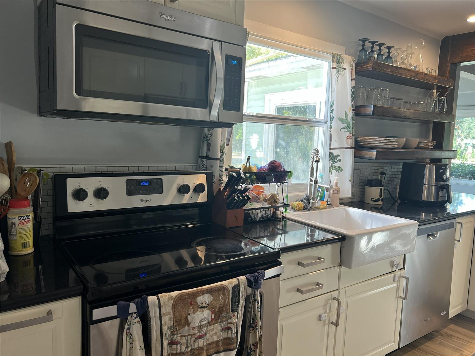 SHORE ACRES - Residential