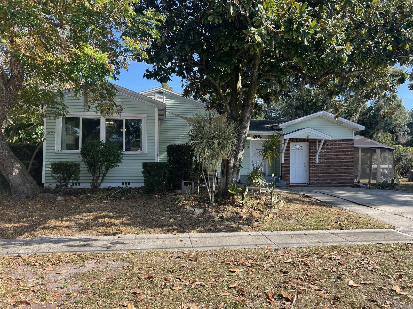 SHORE ACRES - Residential