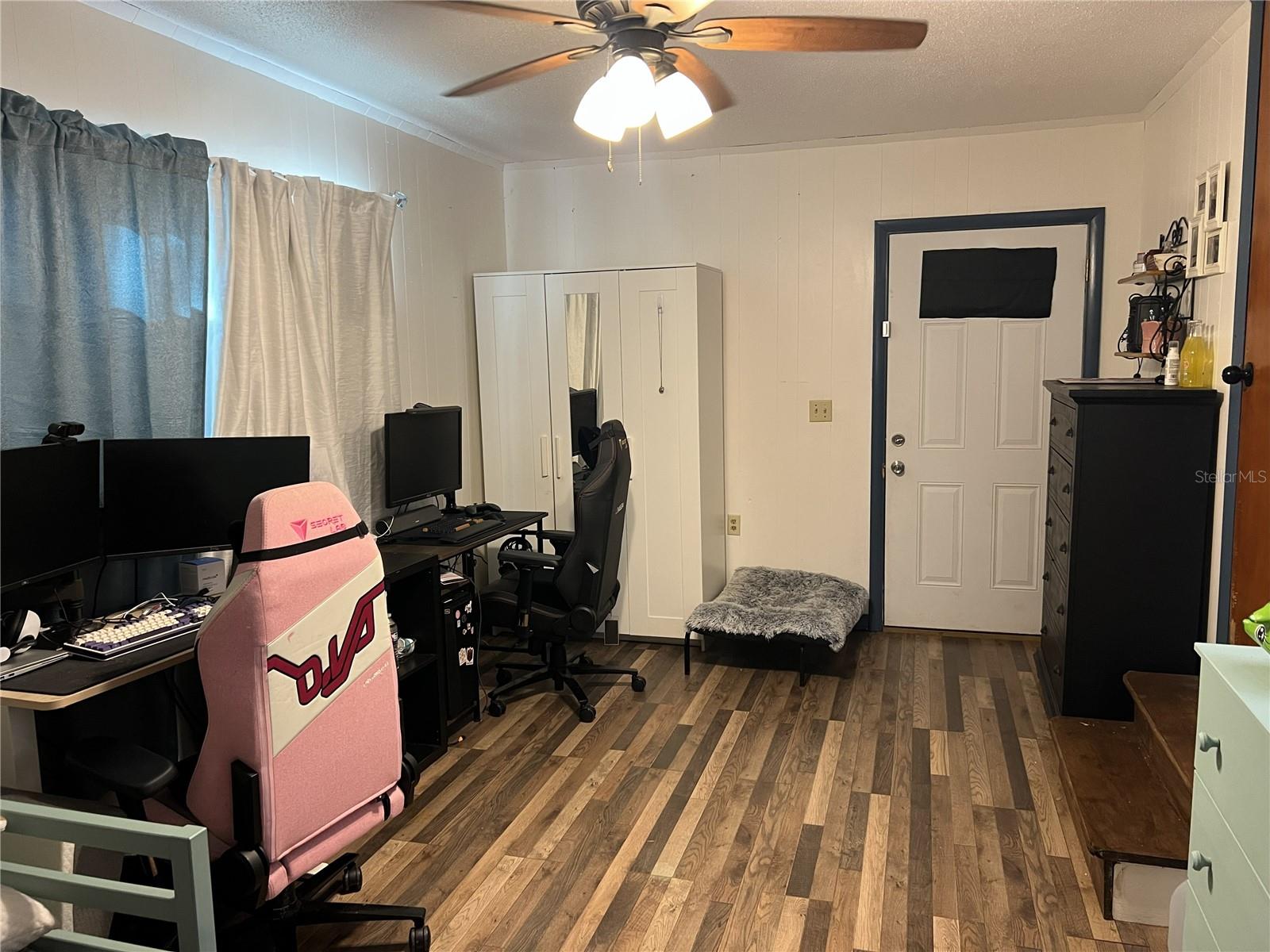 SHORE ACRES - Residential