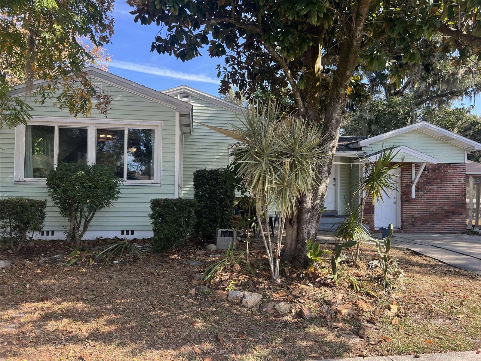 SHORE ACRES - Residential