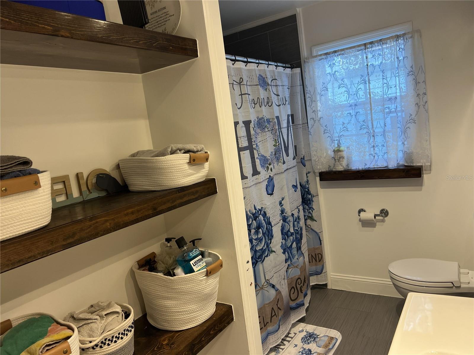 SHORE ACRES - Residential