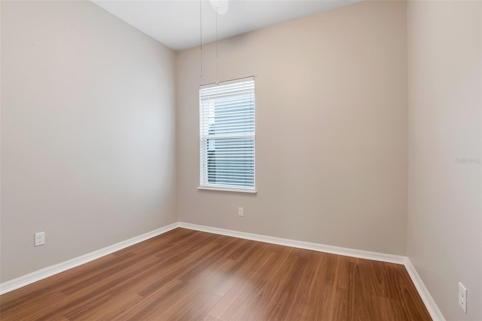 LIBERTY SQUARE - Residential Lease