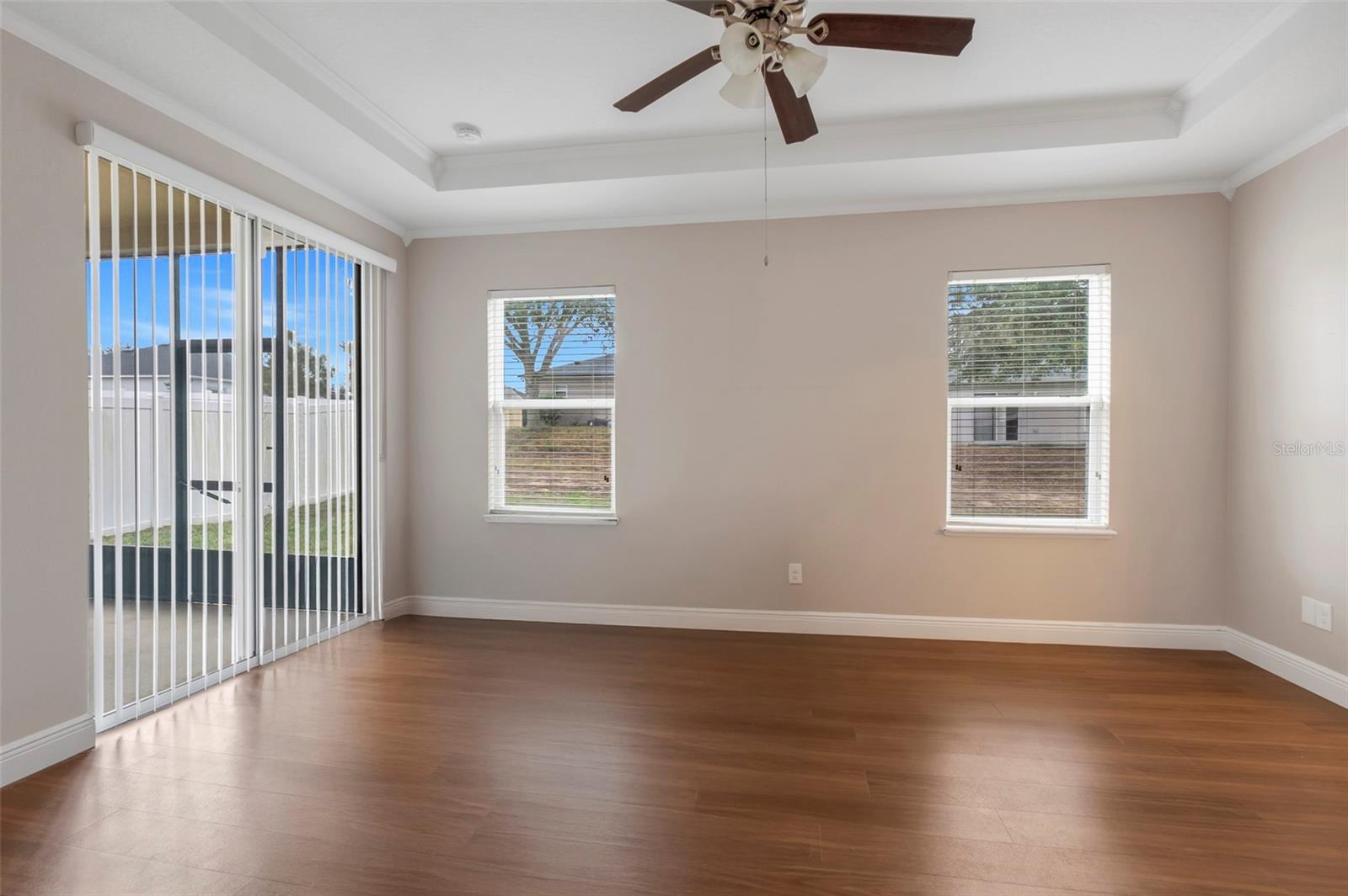 LIBERTY SQUARE - Residential Lease