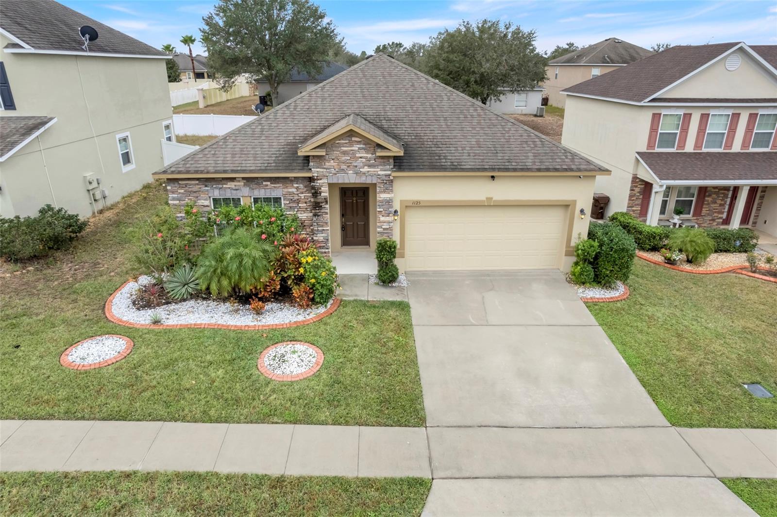 LIBERTY SQUARE - Residential Lease