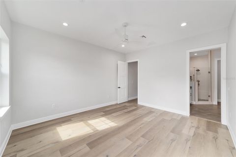 Tiny photo for 141 SE Watula Avenue, Ocala, FL 34471 (MLS # OM698716)