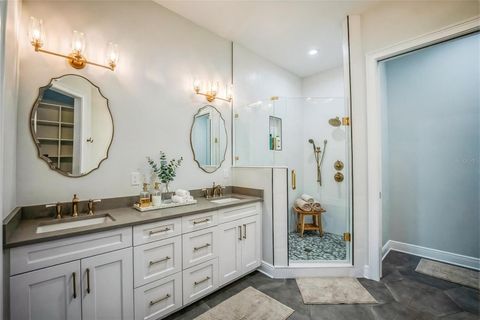 Tiny photo for 141 SE Watula Avenue, Ocala, FL 34471 (MLS # OM698716)