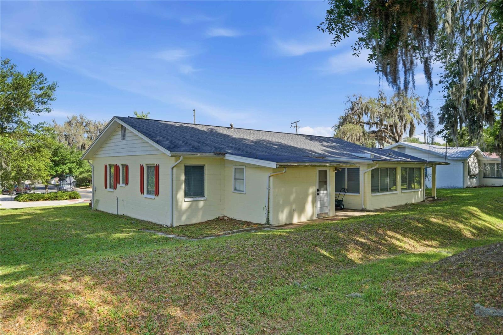 CITY OF INVERNESS - Residential