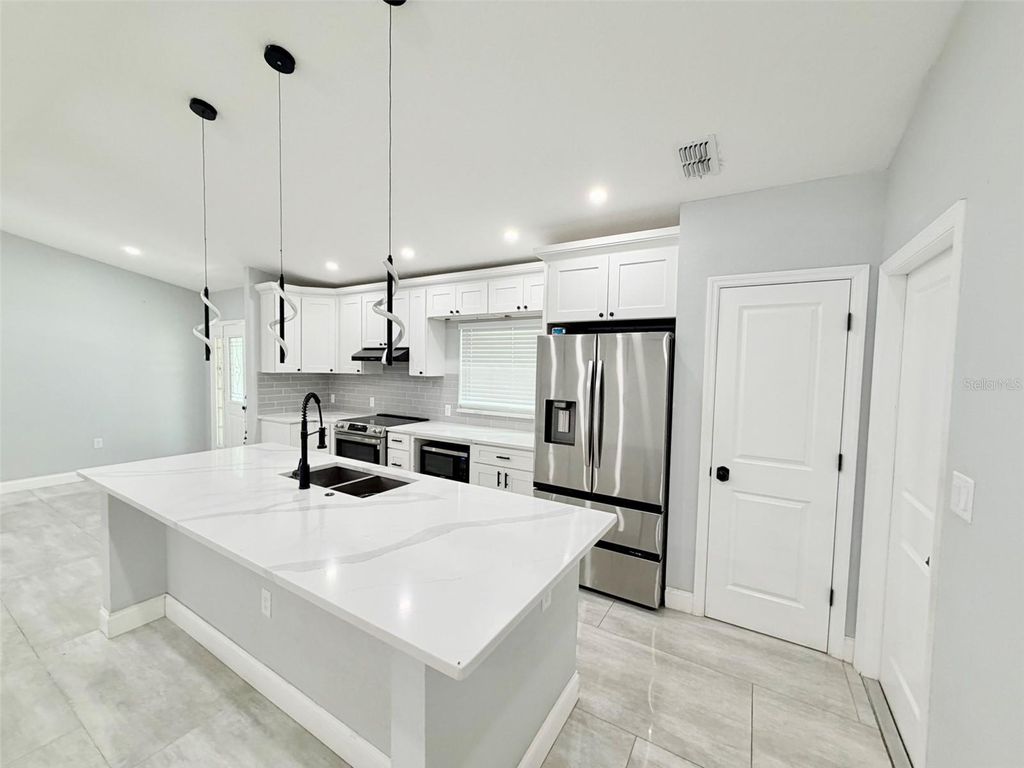 Photo of 1543 Heather Way, Kissimmee, FL 34744 (MLS # S5152303)