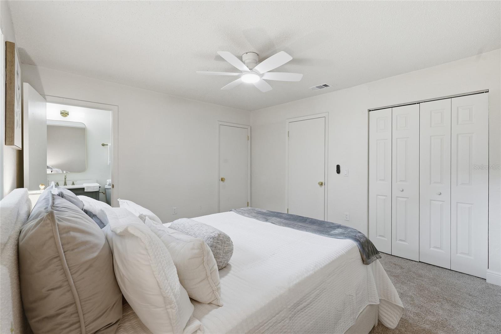 PALMETTO WOODS - Residential
