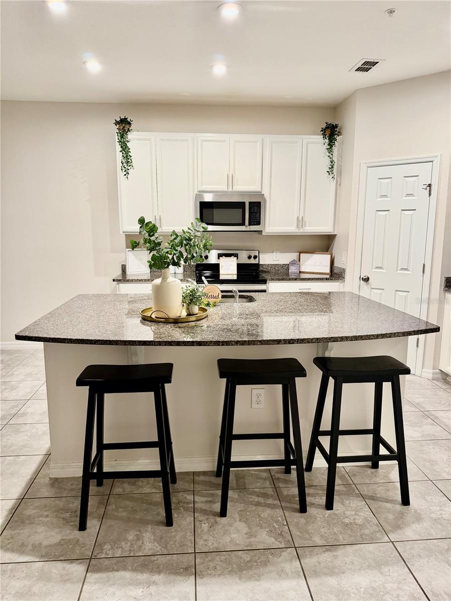 10560 SALT GROVE STREET