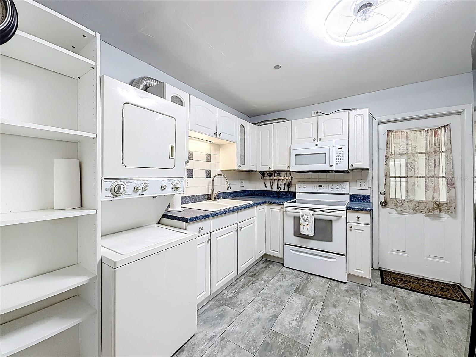 PALM GARDENS CONDO - Residential