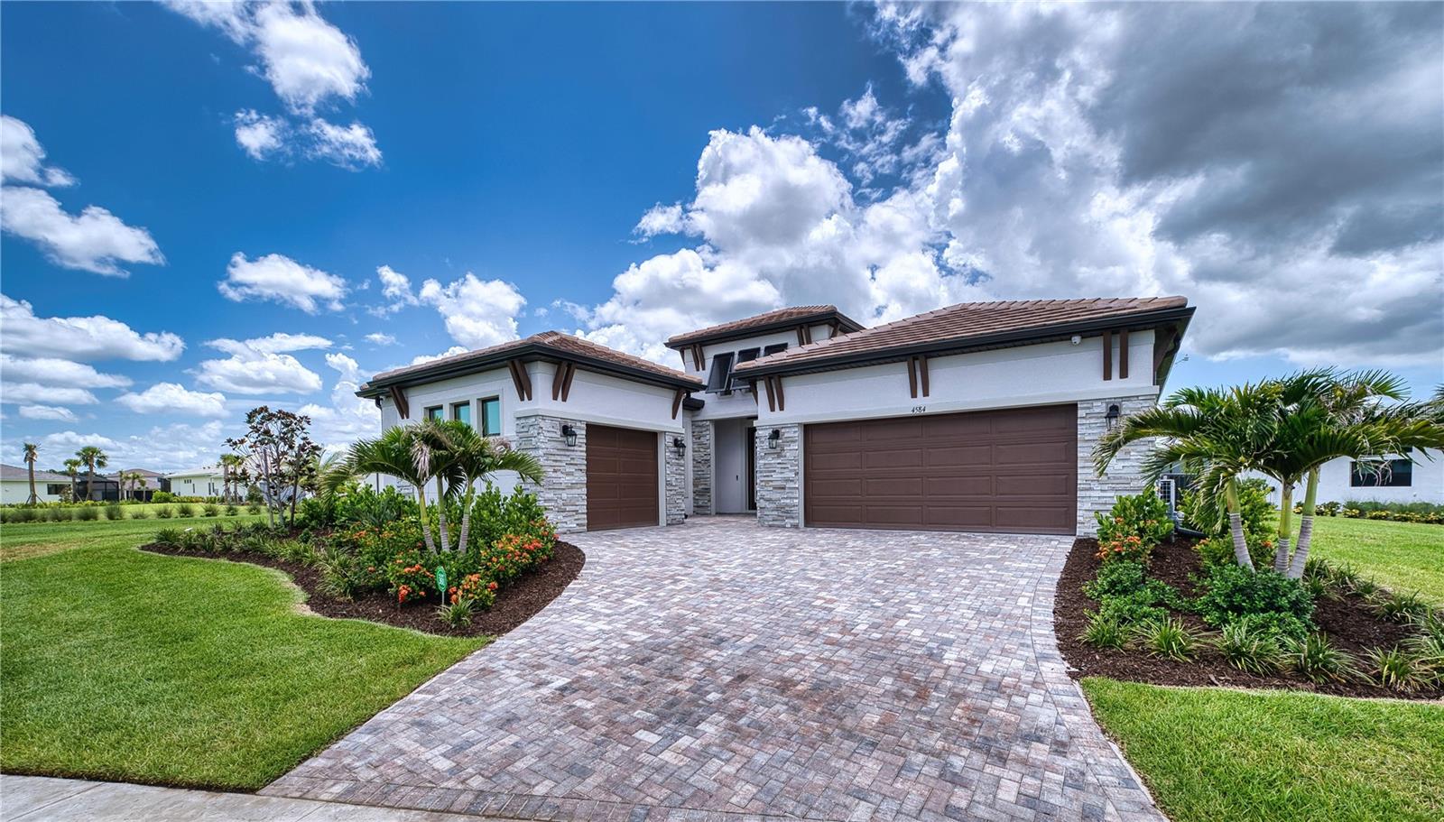 4584 CEDRON COURT